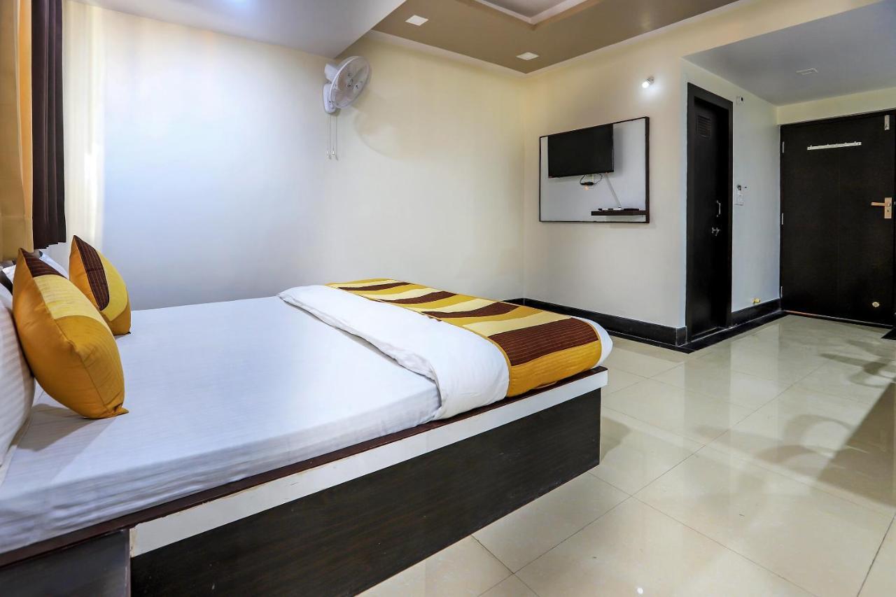 Oyo 11840 Hotel Venus Ádzsmir Kültér fotó