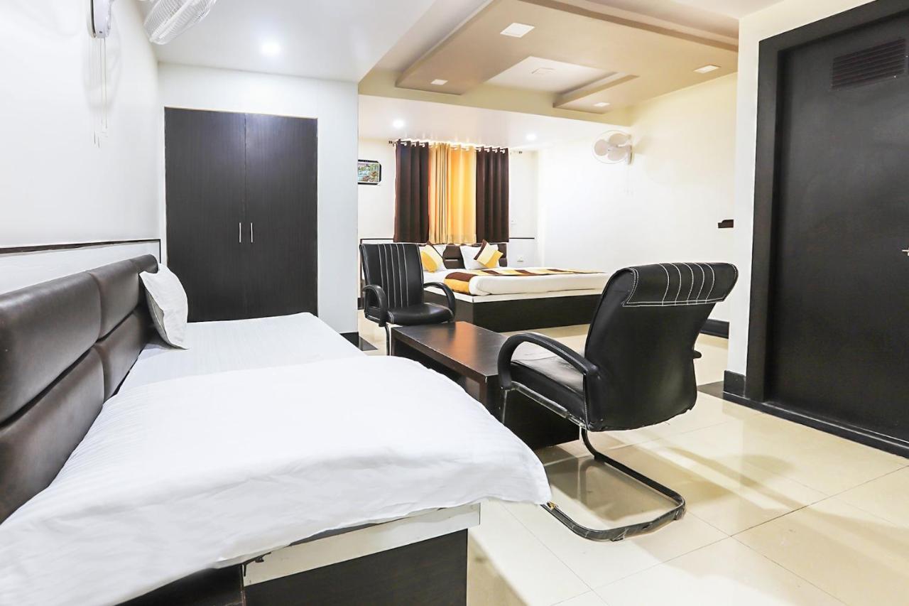 Oyo 11840 Hotel Venus Ádzsmir Kültér fotó